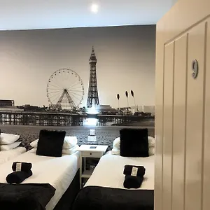 Hotel Happy Return